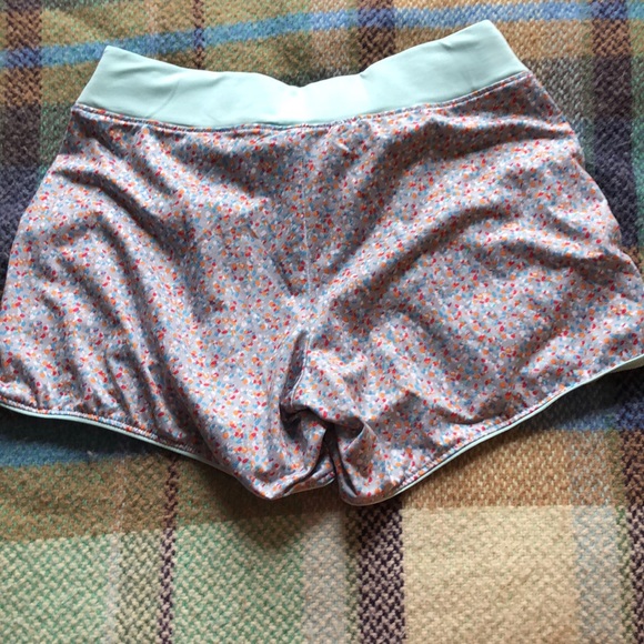 Nike Shorts - Picture 2 of 2